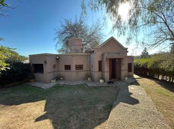Casa · 201m² · 12 Ambientes · 2 Cocheras · Venta Casa Villa Allende Condor Alto 3 Dorm