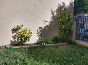 PH · 55m² · 3 Ambientes · Alquiler PH 3 Amb. m. Castro C/patio Sin Expensas.