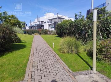 Departamento · 165m² · 4 Ambientes · 2 Cocheras · Venta - Departamento Excepcional Tres Dorm. - Casonas del Golf - Casona Uno Augusta