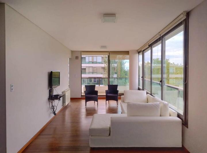 Departamento · 87m² · 4 Ambientes · 2 Cocheras