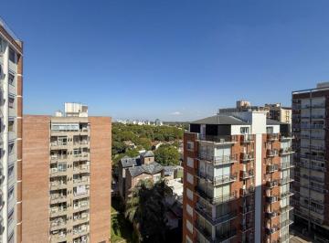 Departamento de 3 ambientes, San Isidro · Departamento en Venta, Martínez, 3 Ambientes, Cochera y Pileta. Reciclado a Nuevo!