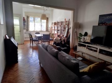 PH de 5 ambientes, Parque Patricios · PH Tipo Casa - Pb Frente Entrada Independiente