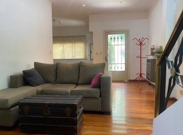 Casa de 6 ambientes, Villa Devoto · Casa a La Venta 6 Ambientes con Cochera