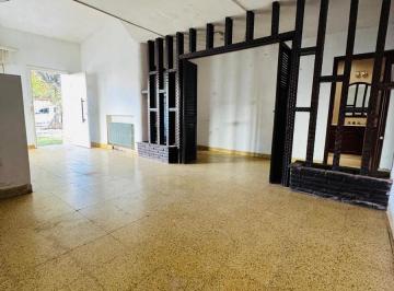 Casa · 150m² · 6 Ambientes · 2 Cocheras · Casa Excelente Ubi, a Reciclar, Rodriguez del Busto Al 3000