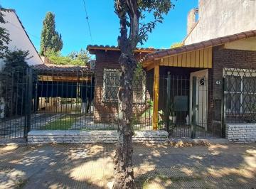 Casa · 113m² · 4 Ambientes · 1 Cochera · Casa.2.Dorm.. Cordero. Al.900.san. Fernando