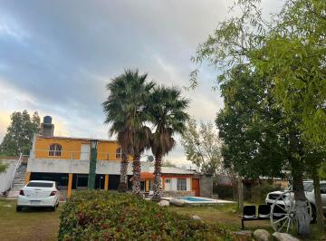 Casa · 170m² · 4 Ambientes · 12 Cocheras · Venta Casa en Villa de La Quebrada San Luis