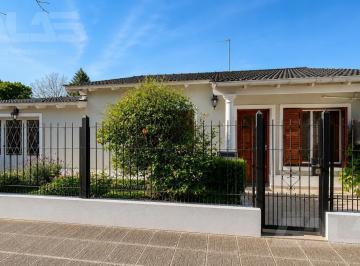 Casa · 100m² · 3 Ambientes · 2 Cocheras · Casa | 3 Ambientes | Fondo Libre | Apto Crédito | Cochera | Padua Sur