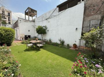 Casa de 5 ambientes, Monserrat · Venta Amplia Casa 5 Ambientes Lote Propio con Patio y Jardín