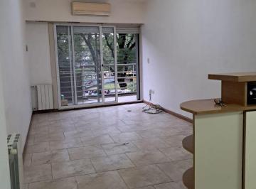 Departamento de 3 ambientes, Parque Patricios · Av Caseros 3200,departamento 3 Ambientes Al Frente, Parque Patricios
