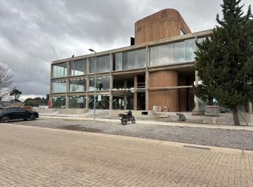 Local comercial · 79m² · Alquilo Local en H, Villa Allende