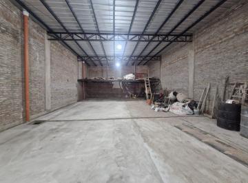 Bodega-Galpón · 212m² · 2 Ambientes · 10 Cocheras · Venta/permuta - Galpon a Estrenar con Oficina - Barrio Bella Vista