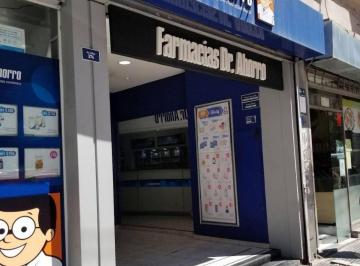 Local comercial · 240m² · Local en Alquiler C/ 2 Departamentos, Caballito.