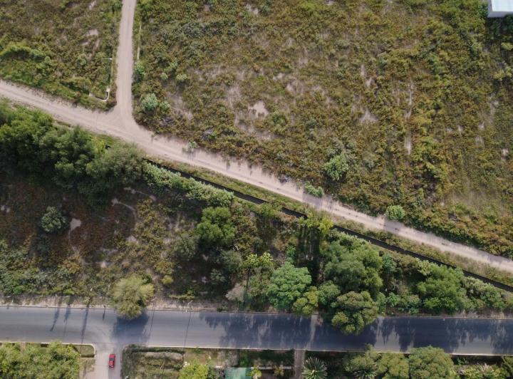 Terreno · 2700m²