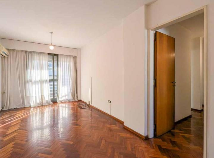 Departamento · 70m² · 4 Ambientes · 1 Cochera
