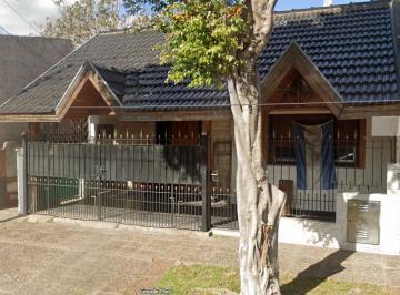 PH · 54m² · 3 Ambientes · 1 Cochera · Venta PH 3 Amb. Terraza Lanus Oeste
