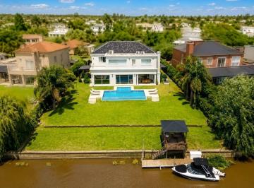 Casa · 297m² · 5 Ambientes · 4 Cocheras · Casa Imperial Al Río 5 Amb con Muelle | San Marco