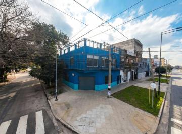 Depósito · 367m² · 3 Cocheras · Esquina Comercial Sobre Av Illia | 367 m² Cubiertos | Local + Oficinas + Depósito