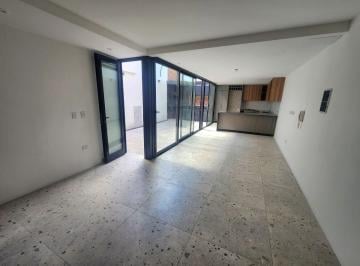 Casa de 3 ambientes, Rosario · Casa de Pasillo - Dos Dorm. – Vestidor – Patio con Parrillero