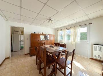 Casa · 124m² · 5 Ambientes · 1 Cochera · Casa en Venta de Dos Dorm. en Tandil