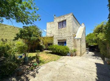 Casa · 165m² · 4 Ambientes · 1 Cochera · Lote en Venta con Dos Viviendas Ideal Inversión