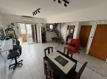 Departamento · 62m² · 3 Ambientes · Depto Duplex 3 Amb. Fte. Parque Patricios