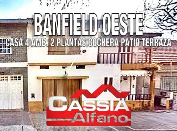 Casa · 150m² · 4 Ambientes · 1 Cochera · Casa Lote Propio Dos Plantas Tres Dorm., Porch, Patio, Terraza y Fondo Peq.