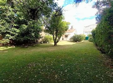 Casa · 65m² · 4 Ambientes · 2 Cocheras · Venta Casa 4 Amb con Lote de 600 m, Quilmes Este