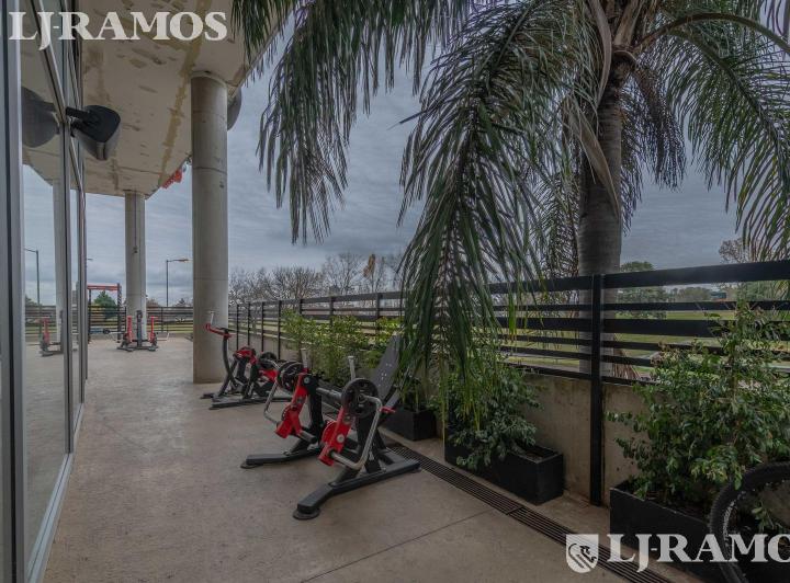 Oficina comercial · 280m² · 2 Cocheras