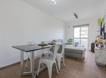 Departamento · 49m² · 3 Ambientes · Venta Departamento Caseros 3 Amb Cfte Balcón