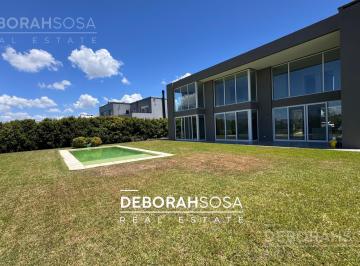 Casa · 258m² · 5 Ambientes · 4 Cocheras · Casa en Venta 5 Amb - Al Lago con Pileta - Puertos