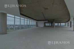 Oficina comercial · 260m² · 1 Cochera