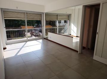 Departamento de 2 ambientes, Flores · 2 Ambientes Reciclado a Nuevo con Balcón Al Frente | Muy Luminoso | Dueño Direct