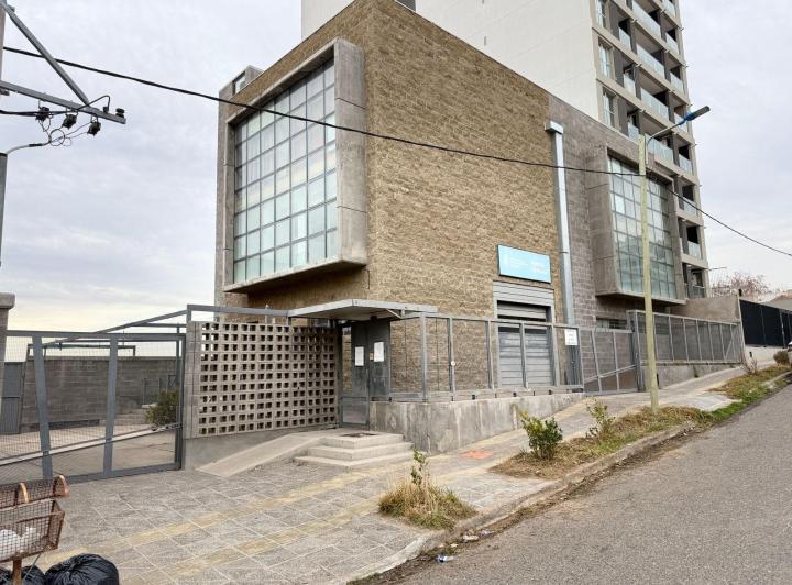 Oficina comercial · 735m² · 8 Cocheras