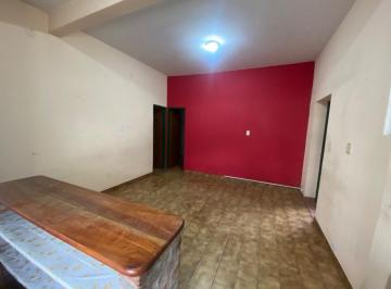 PH en Alquiler de 3 ambientes Avellaneda · Alquiler Disponible en Crucecita - Hernan Cortes 400