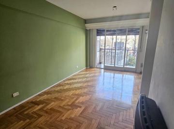 Departamento · 71m² · 4 Ambientes · Departamento 4 Amb en Excelente Ubicacion!