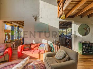 Casa · 200m² · 8 Ambientes · 3 Cocheras · Casa en Venta 7 Ambientes con Casa Independiente, Barrio La Bota, Benavídez