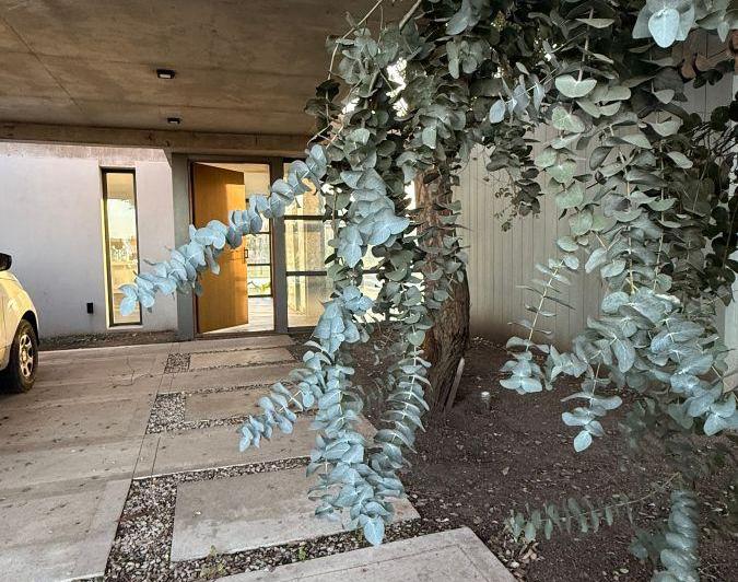 Casa · 220m² · 4 Ambientes · 2 Cocheras