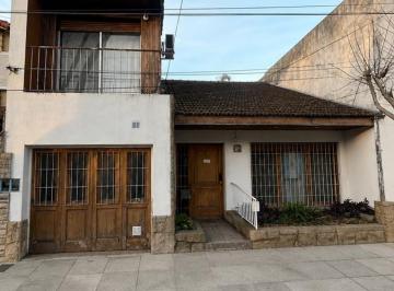 frente · Casa en Venta en Olivos - Chacabuco Al 2700 - Ubicación y Precio