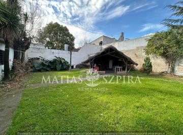 Casa · 150m² · 5 Ambientes · 2 Cocheras · Casa Venta 5 Ambientes Jardin Quincho y Galpon