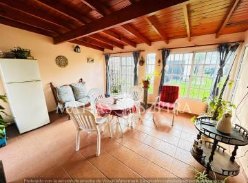 Casa · 150m² · 5 Ambientes · 2 Cocheras · Casa Venta 5 Ambientes Jardin Quincho y Galpon