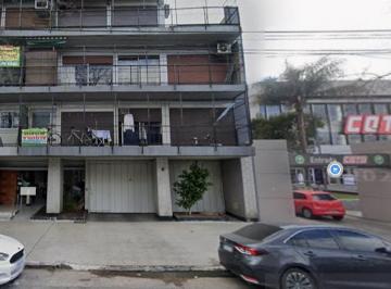 Departamento de 3 ambientes, Monte Castro · Alquiler Departamento 3 Ambientes. Balcón Corrido. Lavadero. Monte Castro