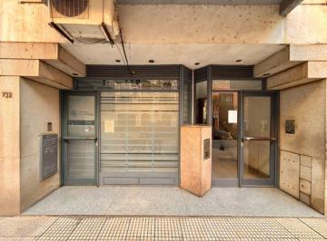 Local comercial · 42m² · Local en Venta /san Nicolas Limite con Recoleta