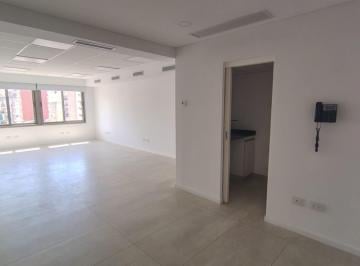 Oficina comercial · 48m² · 1 Ambiente · 1 Cochera · Alquiler Oficina Premium con Seguridad - Microcentro