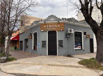 Local comercial · 120m² · Excelente Propiedad en Gerli. Local + Espacio Aéreo
