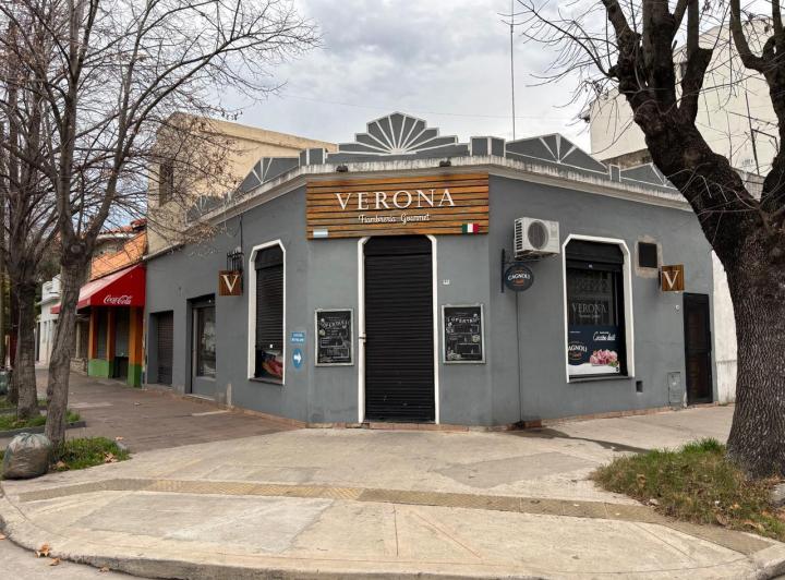 Local comercial · 120m²