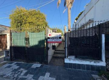 Casa de 3 ambientes, Quilmes · Casa PH Interna con Cochera