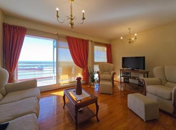 Departamento · 93m² · 4 Ambientes · 1 Cochera · Departamento de 2 Dorm. con Cochera y Vista Al Río en Parque España