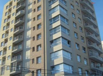 Departamento de 4 ambientes, Neuquén · Alquiler de Departamento 3 Dorm. en Área Centro Oeste, Neuquén