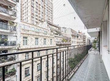 Departamento · 96m² · 4 Ambientes · Plaza Vicente López. Recoleta. 4amb. Categoría.