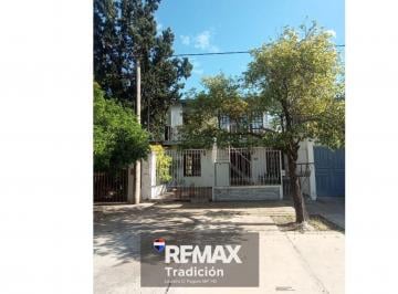 Casa · 145m² · 4 Ambientes · 1 Cochera · Venta Casa + Dpto Macrocentro